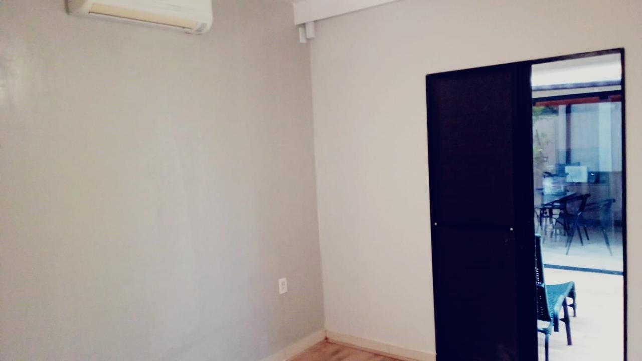 Ambiente interno apresentado no conjunto de trabalhos de pintura da CRP.