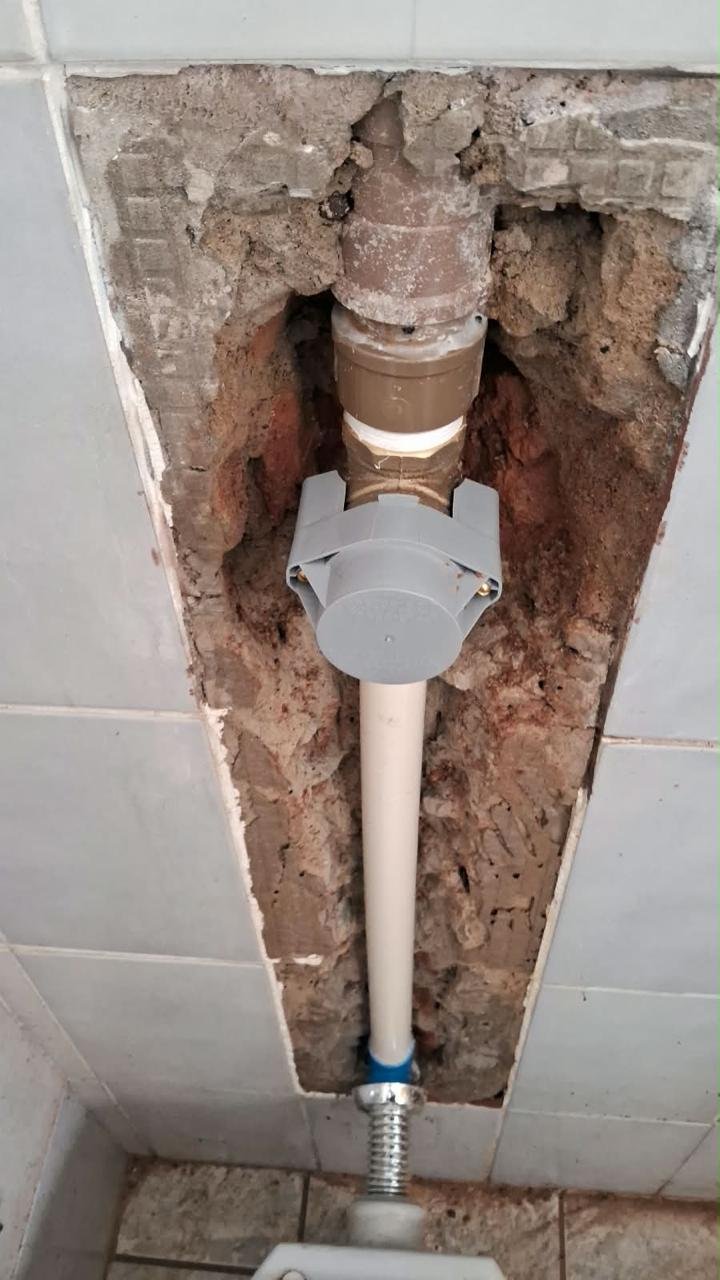 Válvula de descarga instalada durante o serviço hidráulico da CRP.